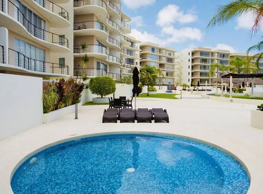 Luxury 2 Bedroom Apartment Cancún